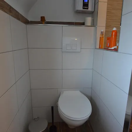 Forest Haven In 別荘