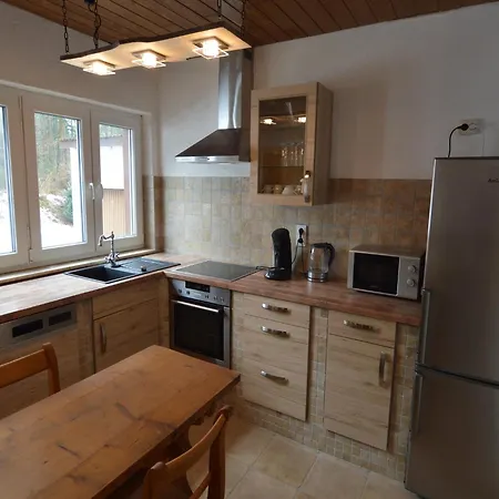 Forest Haven In Filz